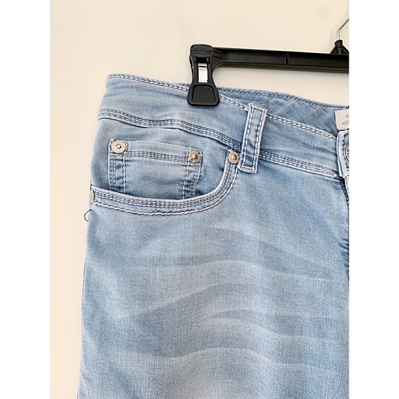 Seven7 Light Wash Mid Rise Skinny Jeans – Size 12 | Classic Stretch Denim - Picture 3 of 8